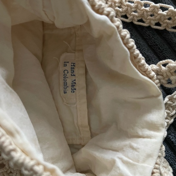 Handmade woven purse cream color wooden button hippie boho bag crochet women - Picture 8 of 8